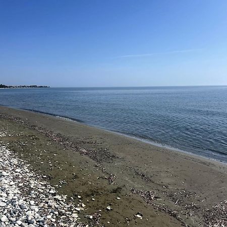 The Mediterranean Sea At Your Doorstep!! Meneou 외부 사진